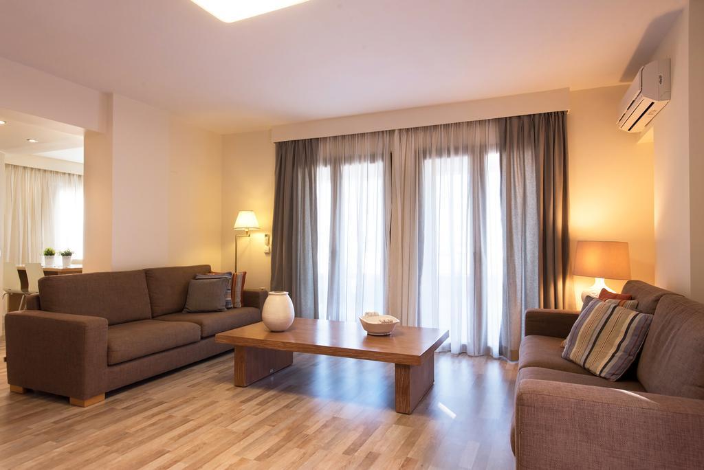 Leste Luxury Homes Pláka Buitenkant foto